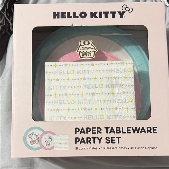 Hello Kitty Other - Hello Kitty Paper Tableware Party Set